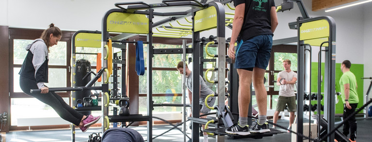 FFW-Trainer am Functional Tower