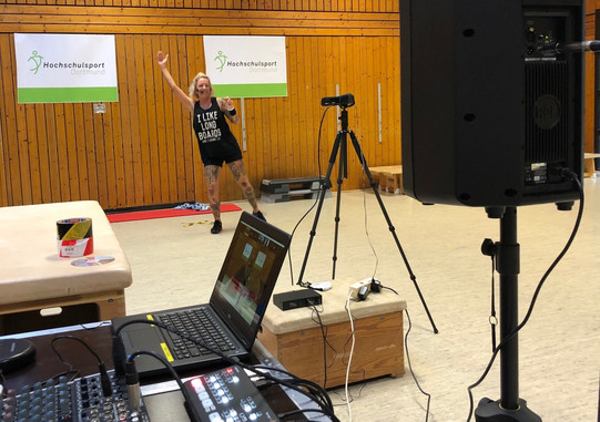 Professionelles Streaming-Equipment für Sportkurse